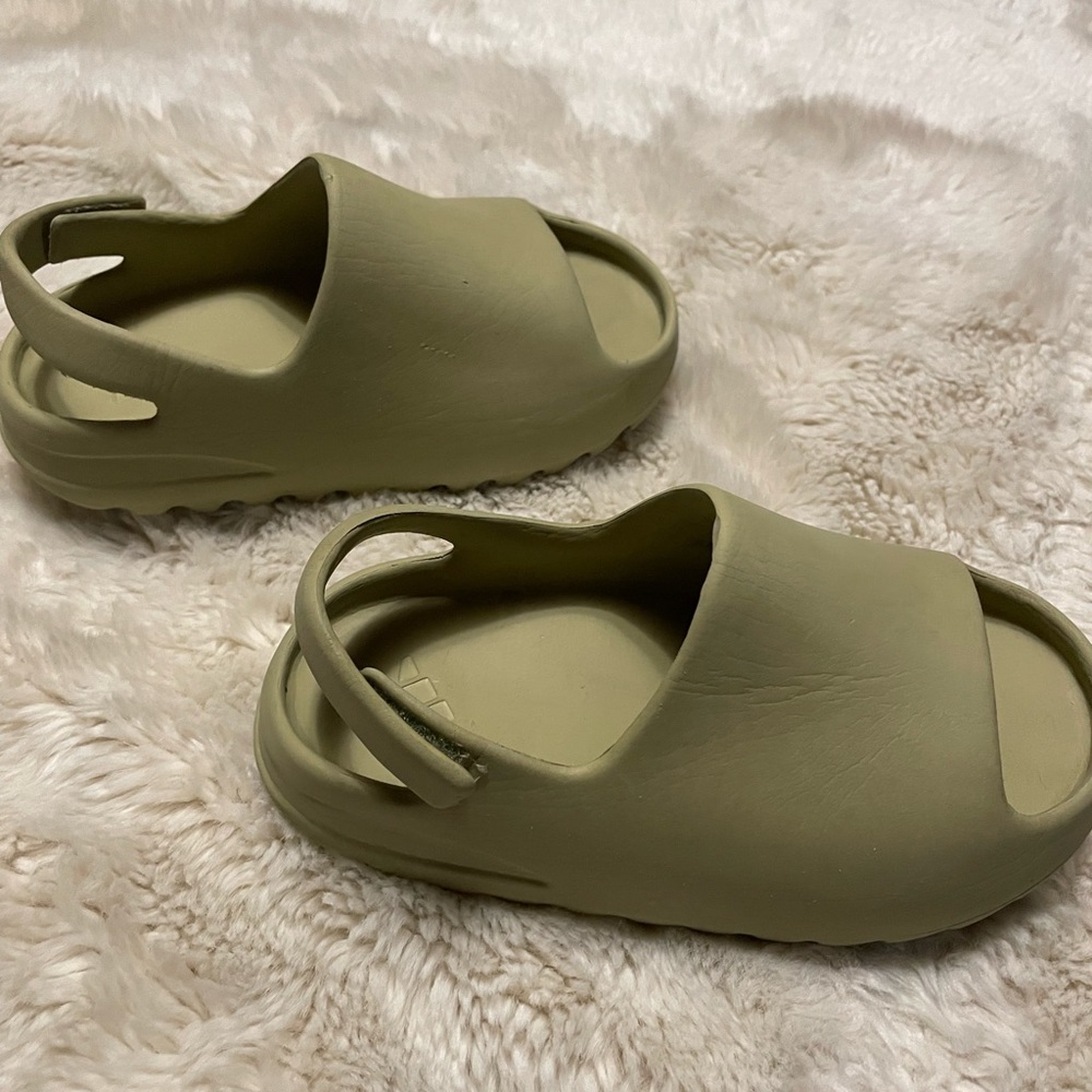 Kids Yeezys